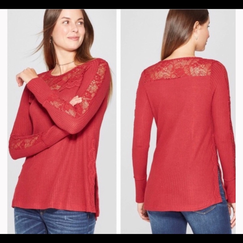 NWT Knox Rose Crochet Top
